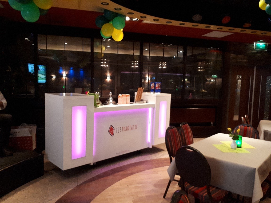 frozen yogurt bar huren